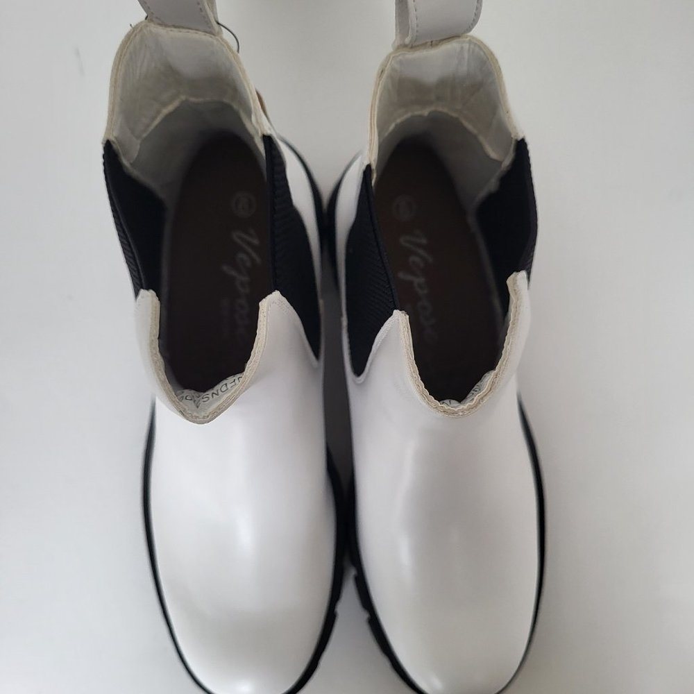 Vepose NY- Chelsea Ankle Boots Low Heel Slip-on Booties - 9 - Picture 3 of 5